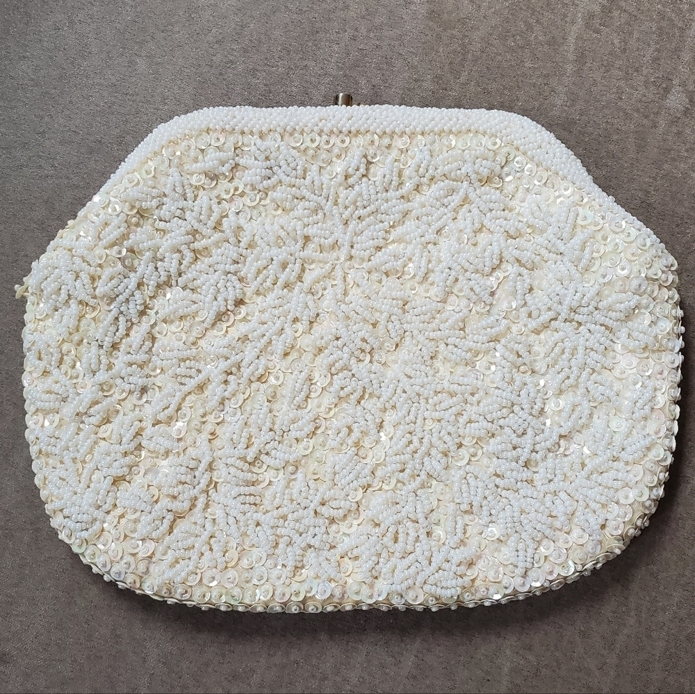 Vintage Handmade Hong Kong Beaded Clutch Purse, Mid-Century Item - Picture 4 of 6
